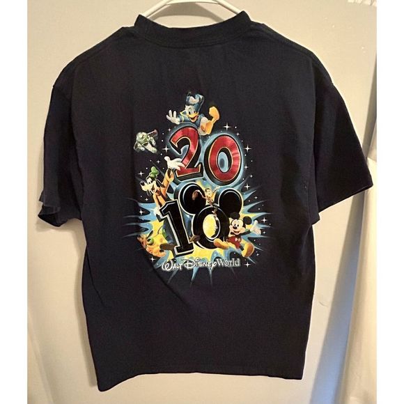 2010 Walt Disney World Souvenir T-shirt Navy Blue Sz Medium- Mickey Donald Goofy - Picture 7 of 9